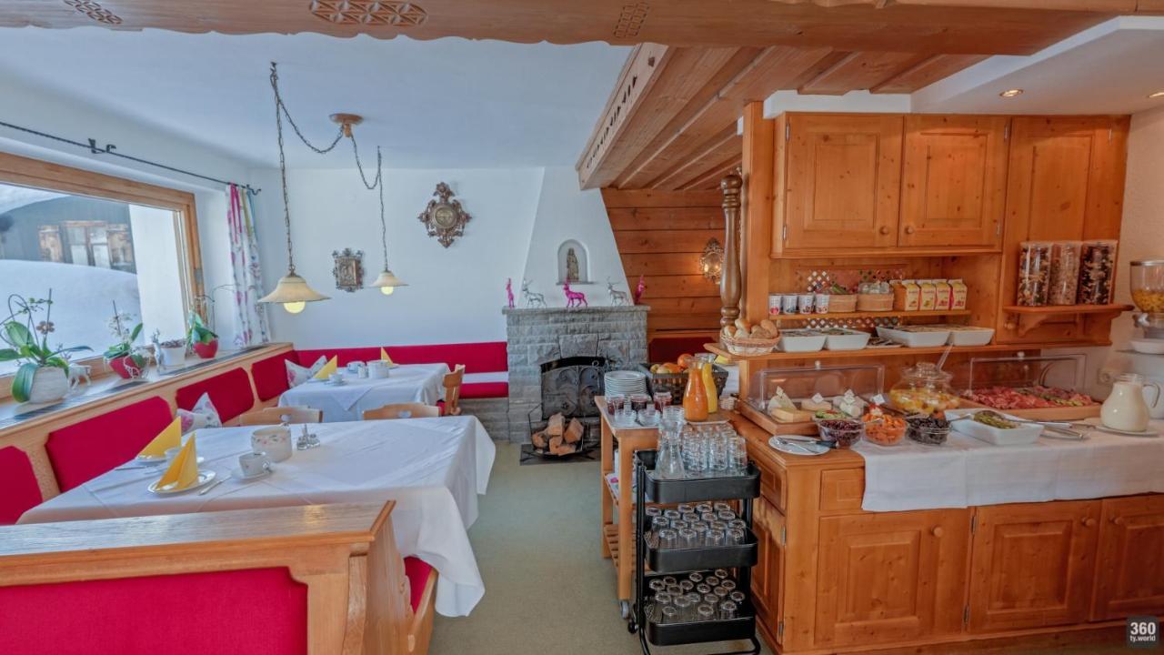 Bed & Breakfast Haus Schrofenstein 3*